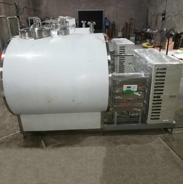 YTG-500L直冷（lěng）式奶罐